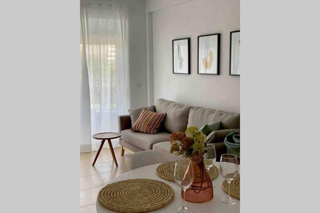 Apartamento Sajalin サロウ エクステリア 写真