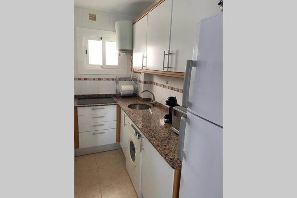 Apartamento Sajalin サロウ エクステリア 写真