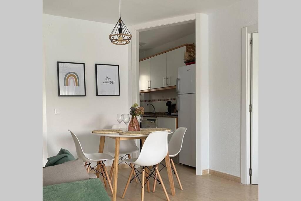 Apartamento Sajalin サロウ エクステリア 写真
